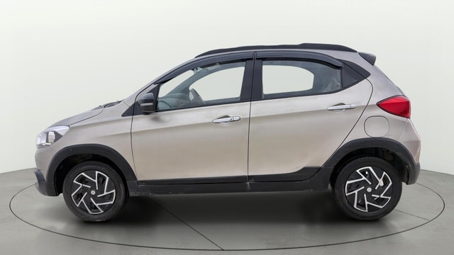 View Tata Tiago NRG Image 5 Used Tata Tiago NRG Image 5