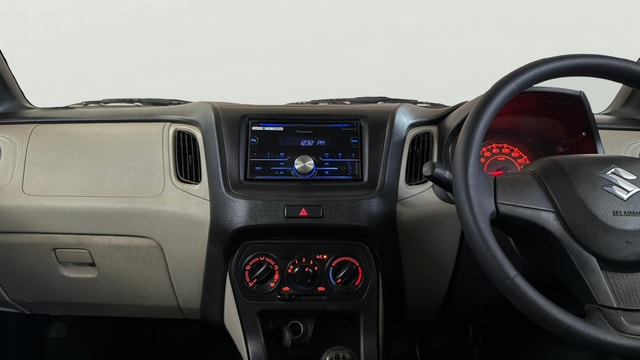 View Maruti Suzuki 1000 Image 30 Used Maruti Suzuki 1000 Image 30