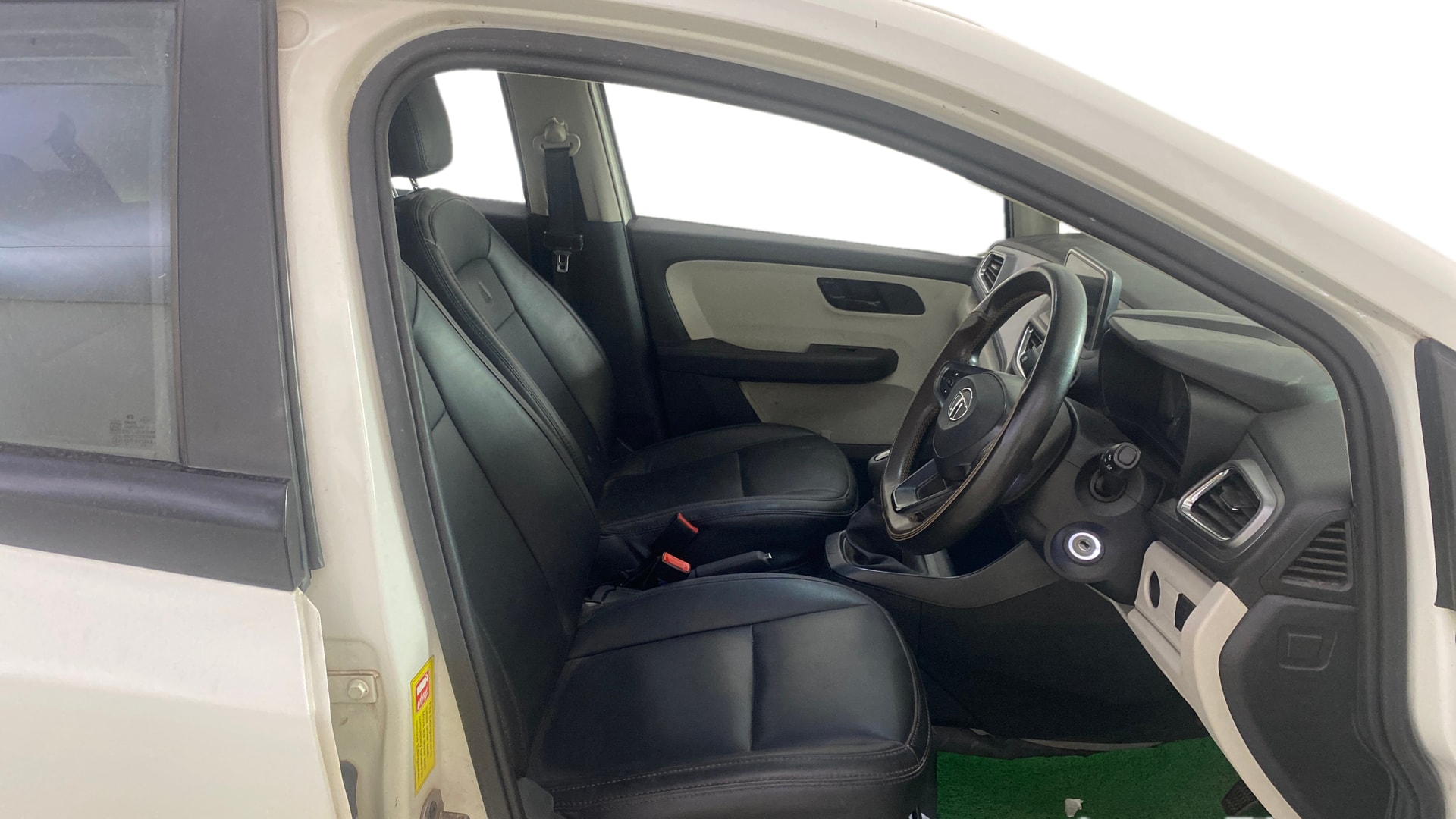 Used 2023 Tata Altroz Used 2023 Tata Altroz