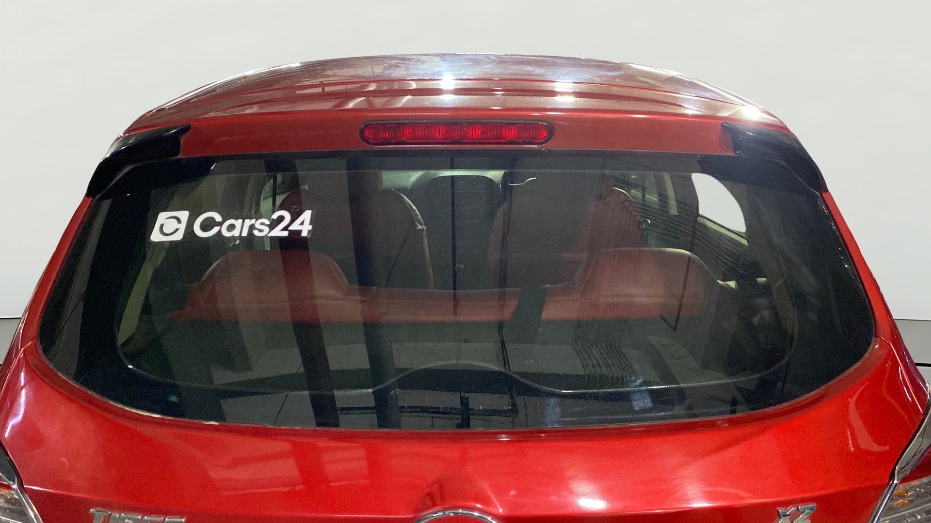 View 2019 Tata Tiago Revotorq XB Image 4 Used 2019 Tata Tiago Revotorq XB Image 4