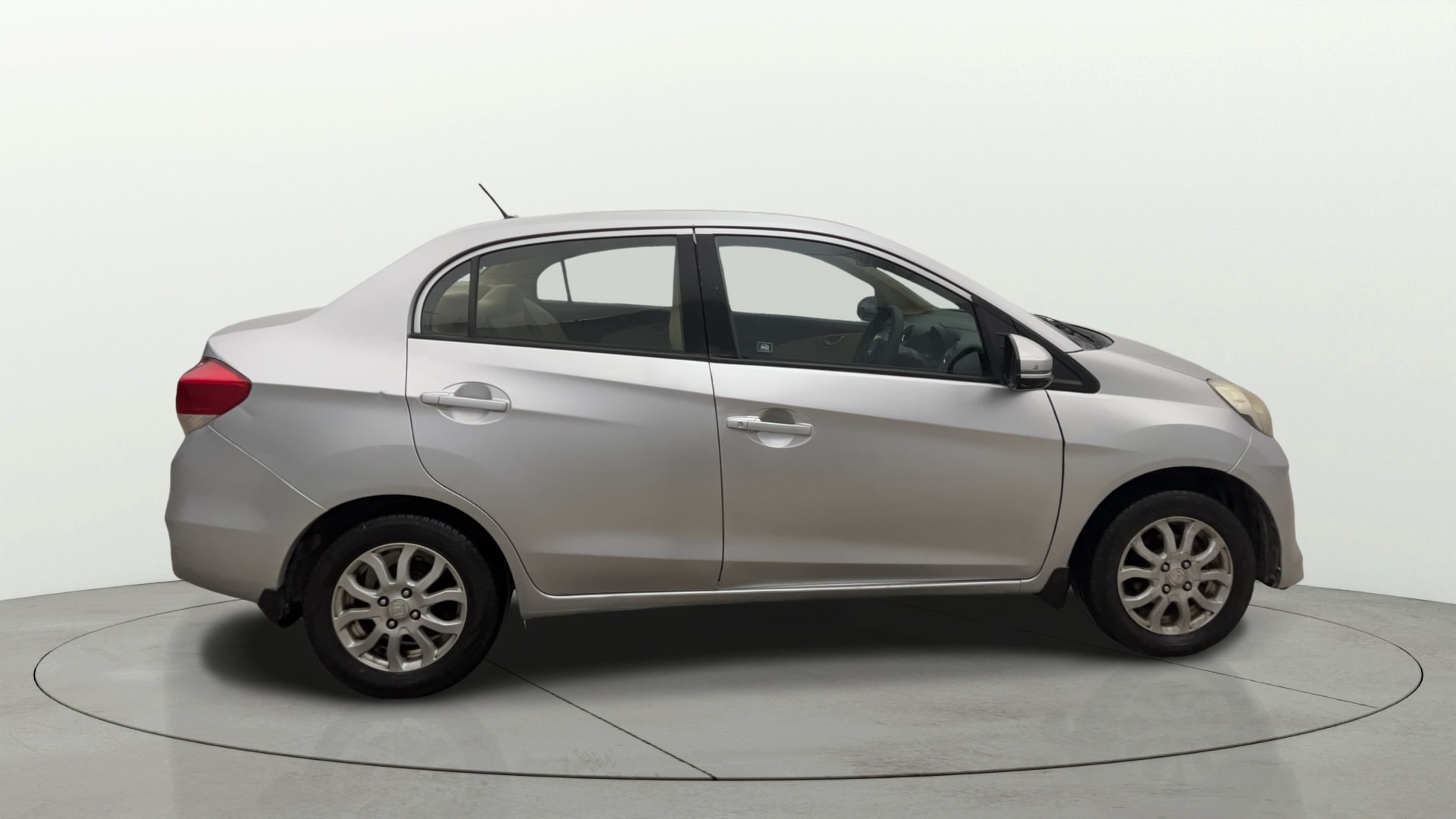View 2015 Honda Amaze E MT Petrol BS IV Image 25 Used 2015 Honda Amaze E MT Petrol BS IV Image 25