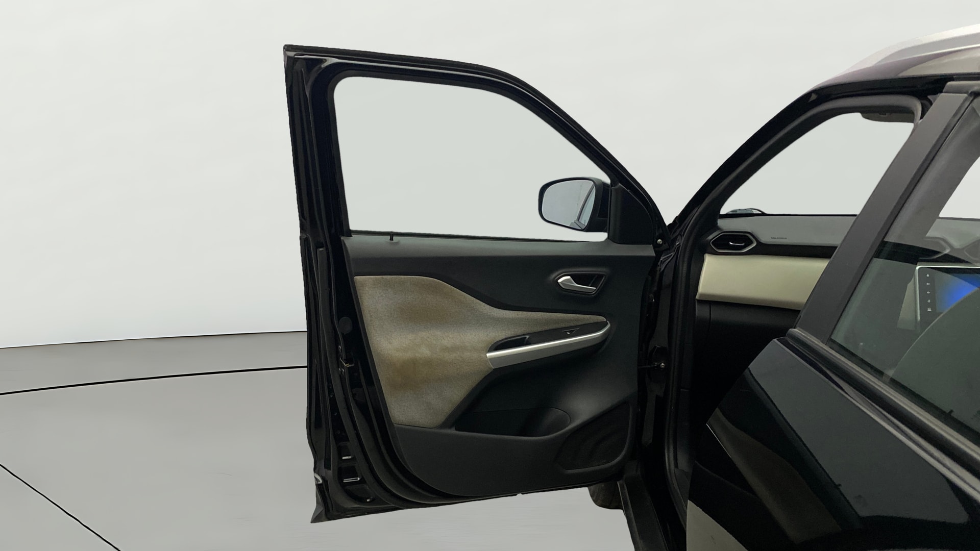 View 2024 Nissan Magnite XV Image 31 Used 2024 Nissan Magnite XV Image 31