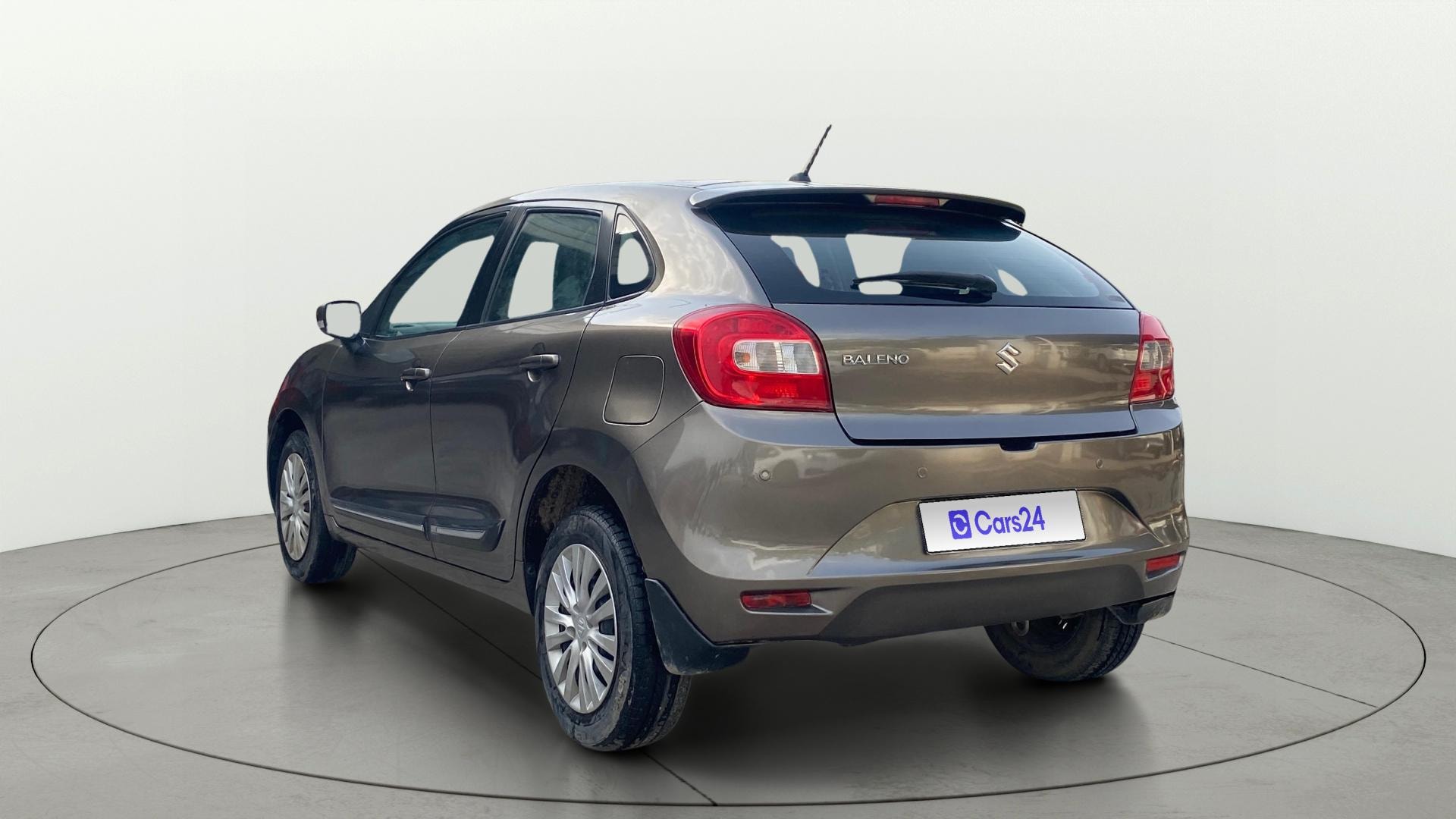 View 2020 Maruti Suzuki 1000 Base Variant Image 2 Used 2020 Maruti Suzuki 1000 Base Variant Image 2