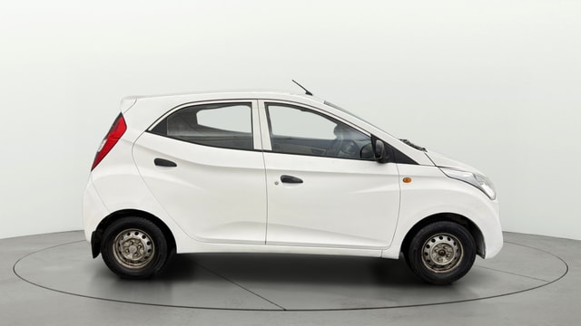 View Hyundai EON Image 8 Used Hyundai EON Image 8