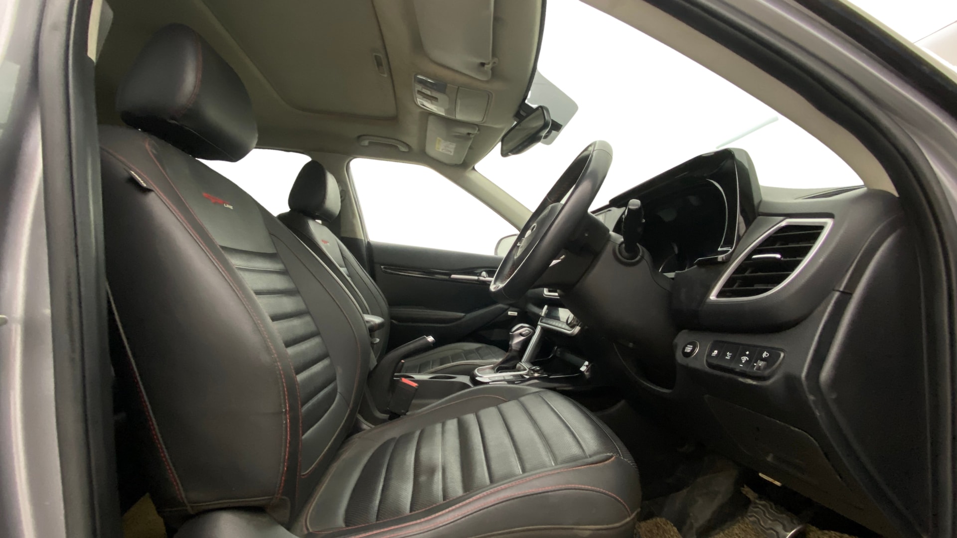 View 2020 Kia Seltos GTX Plus AT Diesel Image 28 Used 2020 Kia Seltos GTX Plus AT Diesel Image 28