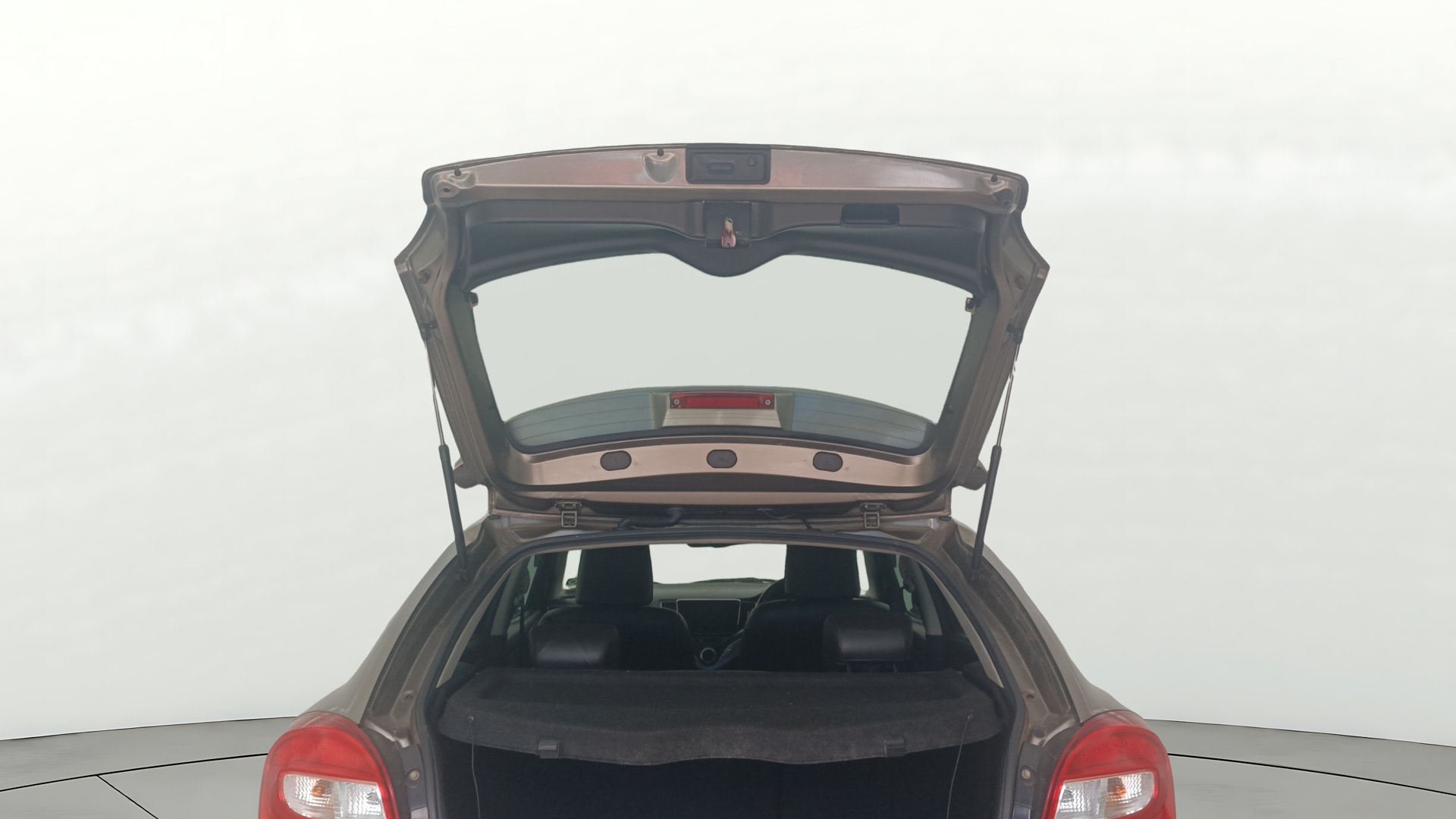 View 2019 Maruti Suzuki 1000 Base Variant Image 16 Used 2019 Maruti Suzuki 1000 Base Variant Image 16