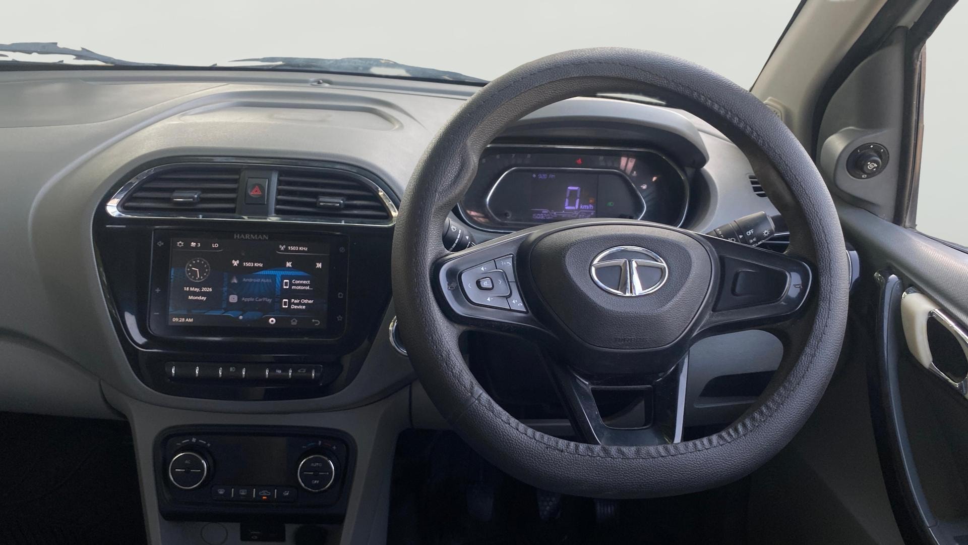 View 2021 Tata Tigor XE Diesel Image 20 Used 2021 Tata Tigor XE Diesel Image 20