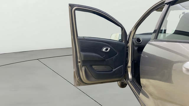 View Datsun Redi GO Image 35 Used Datsun Redi GO Image 35