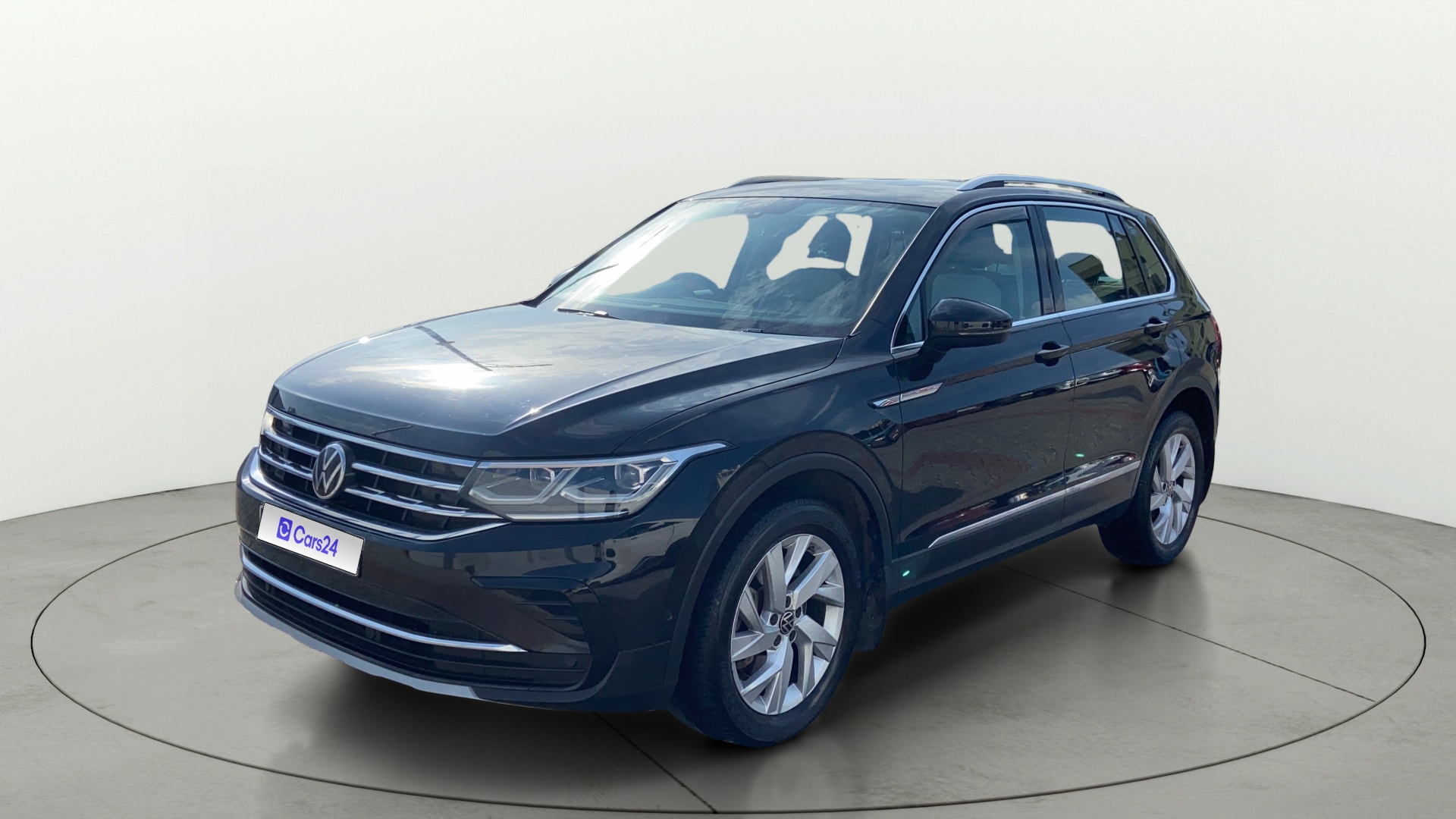 View 2023 Volkswagen Tiguan DSG 4MOTION Comfortline Image 38 Used 2023 Volkswagen Tiguan DSG 4MOTION Comfortline Image 38
