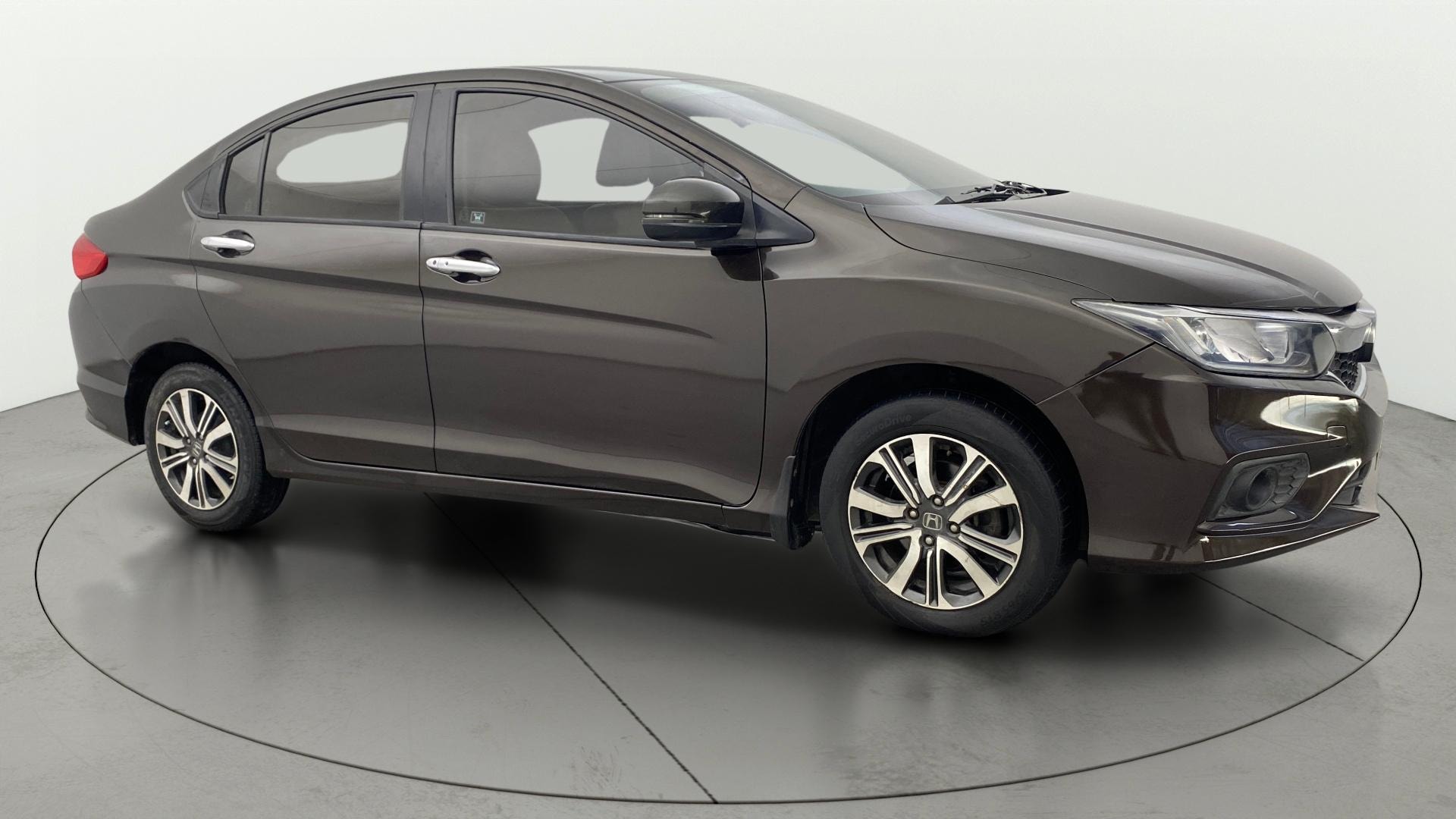 View 2019 Honda City ZX MT Diesel Anniversary Edition Image 38 Used 2019 Honda City ZX MT Diesel Anniversary Edition Image 38