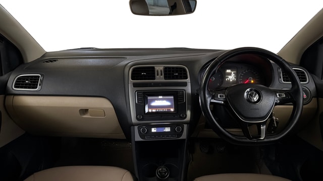 View Volkswagen Polo Image 16 Used Volkswagen Polo Image 16