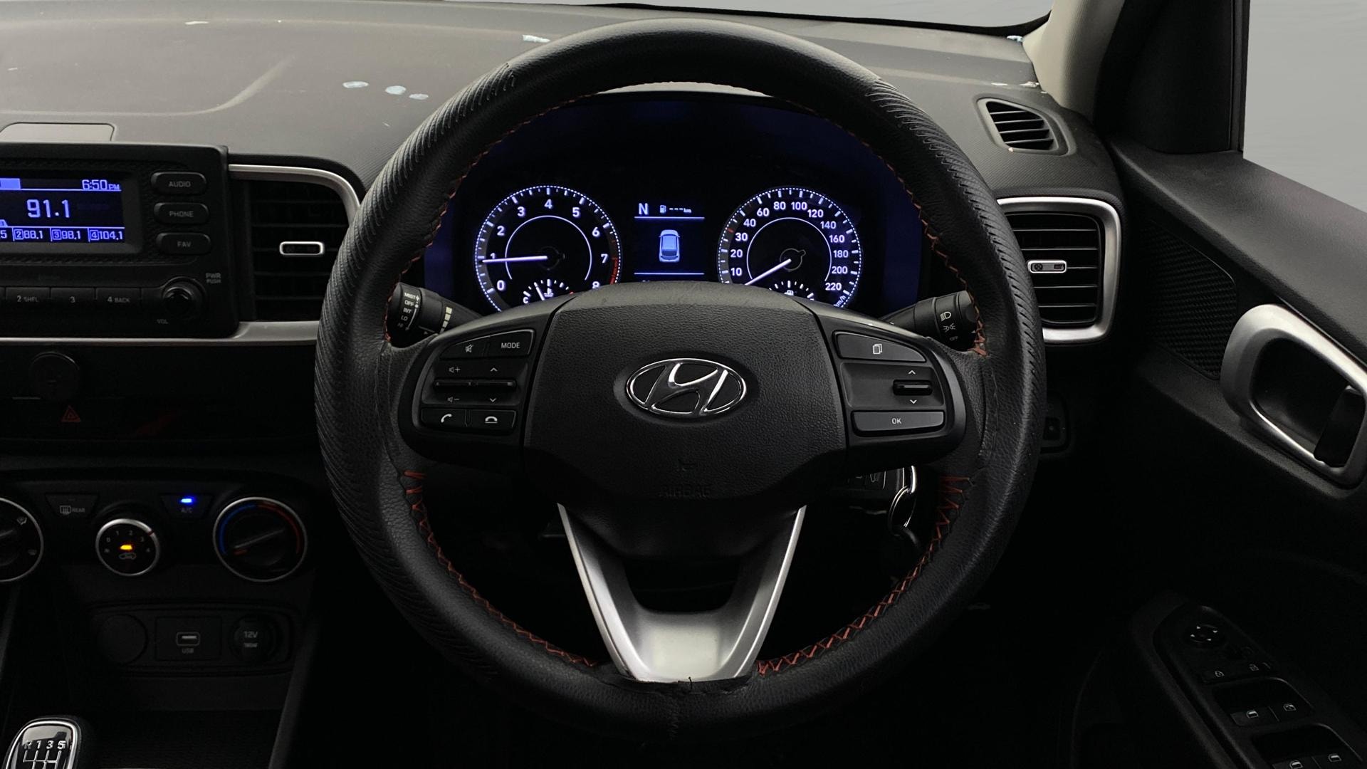 View 2021 Hyundai Venue E 1.2 Petrol BS IV Image 20 Used 2021 Hyundai Venue E 1.2 Petrol BS IV Image 20