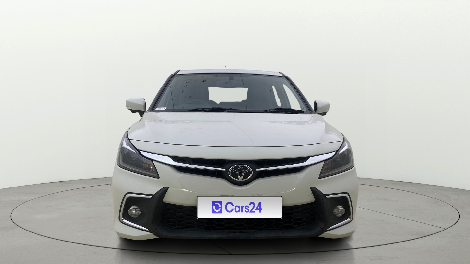 View 2025 Toyota Glanza V AMT Image 1 Used 2025 Toyota Glanza V AMT Image 1