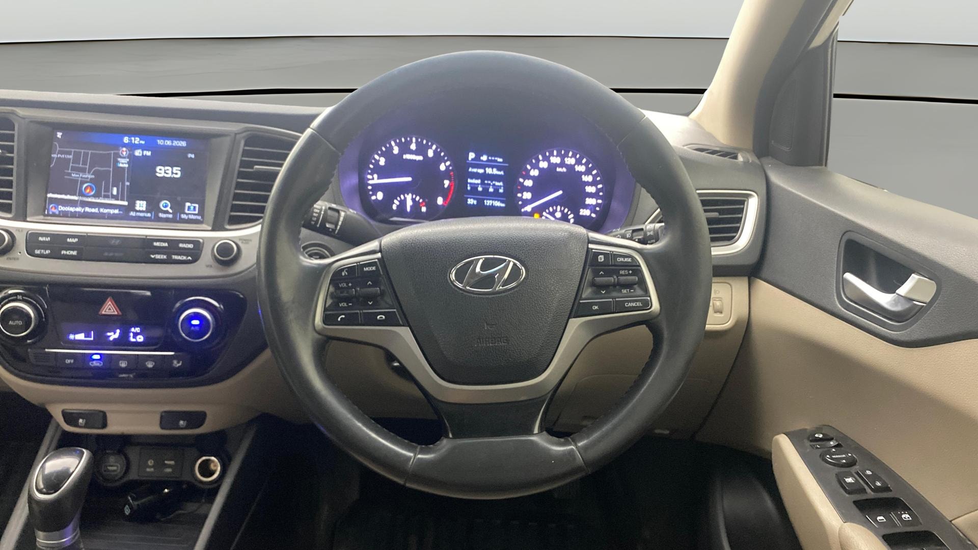View 2019 Hyundai Verna 1.6 VTVT SX (O) AT Image 21 Used 2019 Hyundai Verna 1.6 VTVT SX (O) AT Image 21