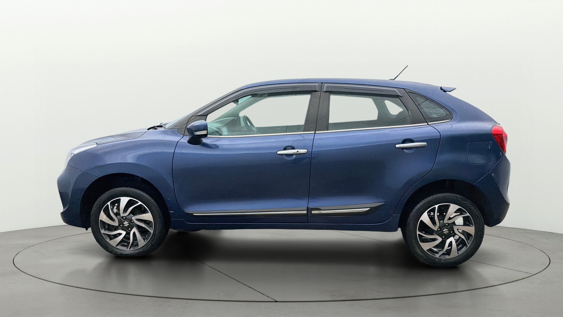 View 2019 Maruti Suzuki 1000 Base Variant Image 5 Used 2019 Maruti Suzuki 1000 Base Variant Image 5