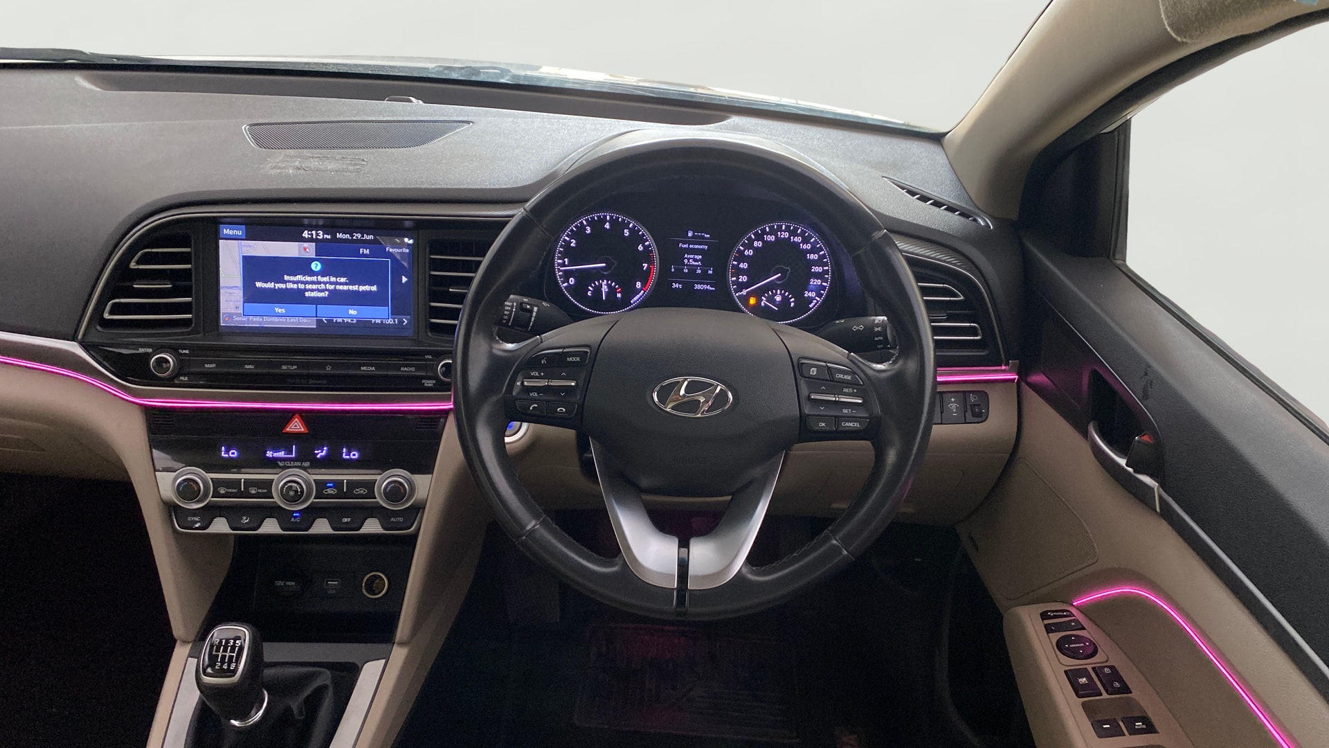 View 2021 Hyundai Elantra 1.6 CRDi S Image 13 Used 2021 Hyundai Elantra 1.6 CRDi S Image 13