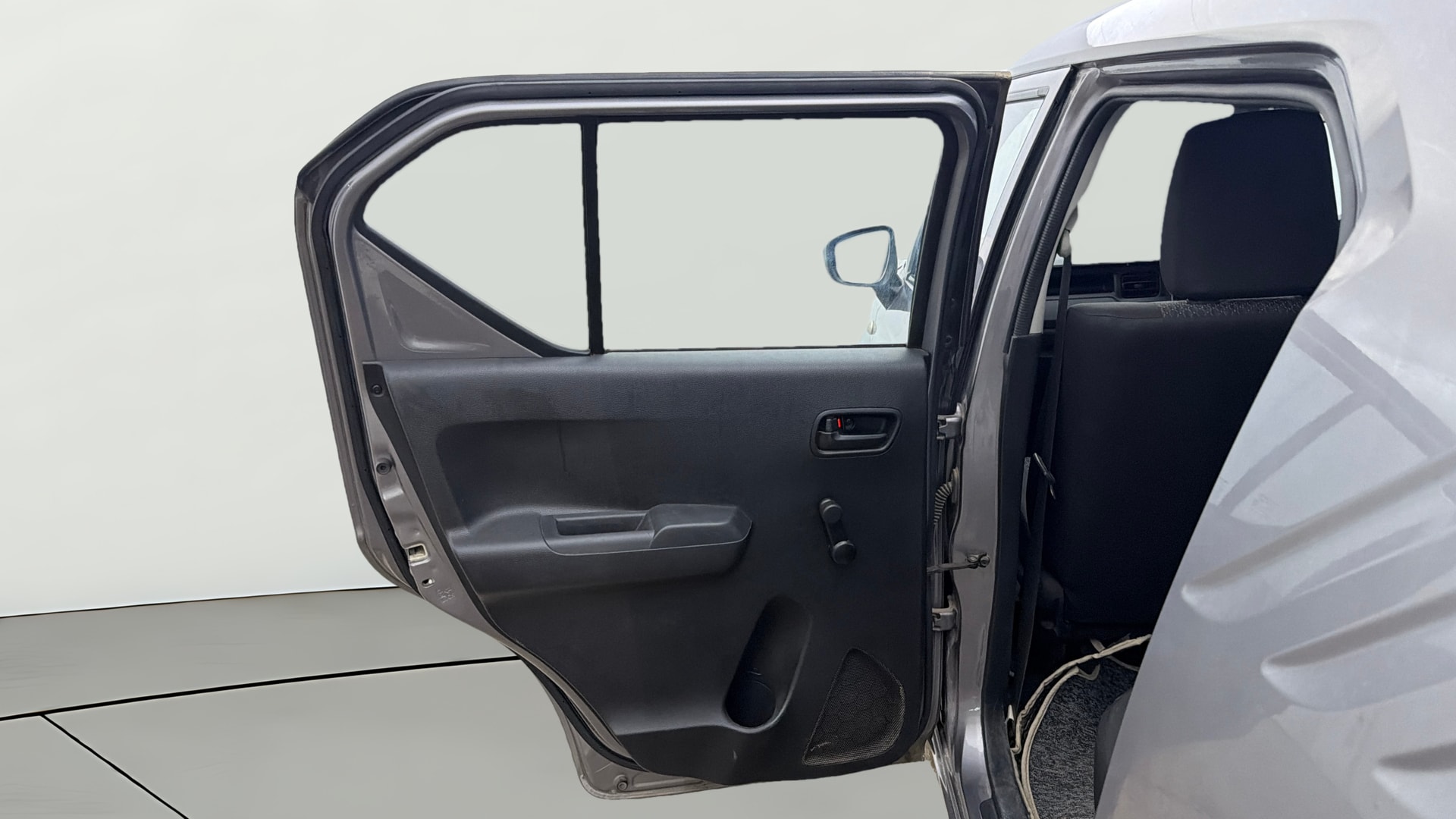 View 2023 Maruti Suzuki 1000 Base Variant Image 22 Used 2023 Maruti Suzuki 1000 Base Variant Image 22