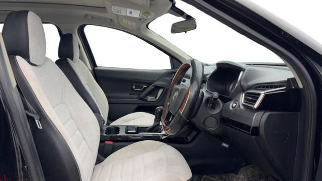 View Tata Harrier Image 28 Used Tata Harrier Image 28