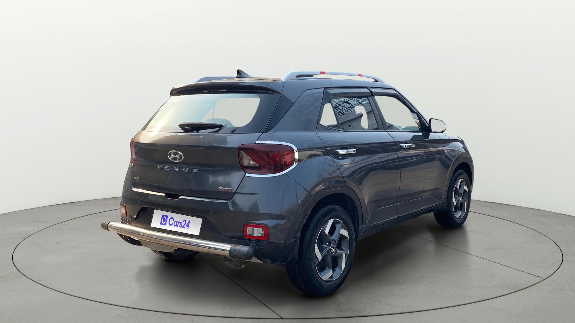 View 2021 Hyundai Venue SX (O) 1.0 iMT Petrol Image 46 Used 2021 Hyundai Venue SX (O) 1.0 iMT Petrol Image 46