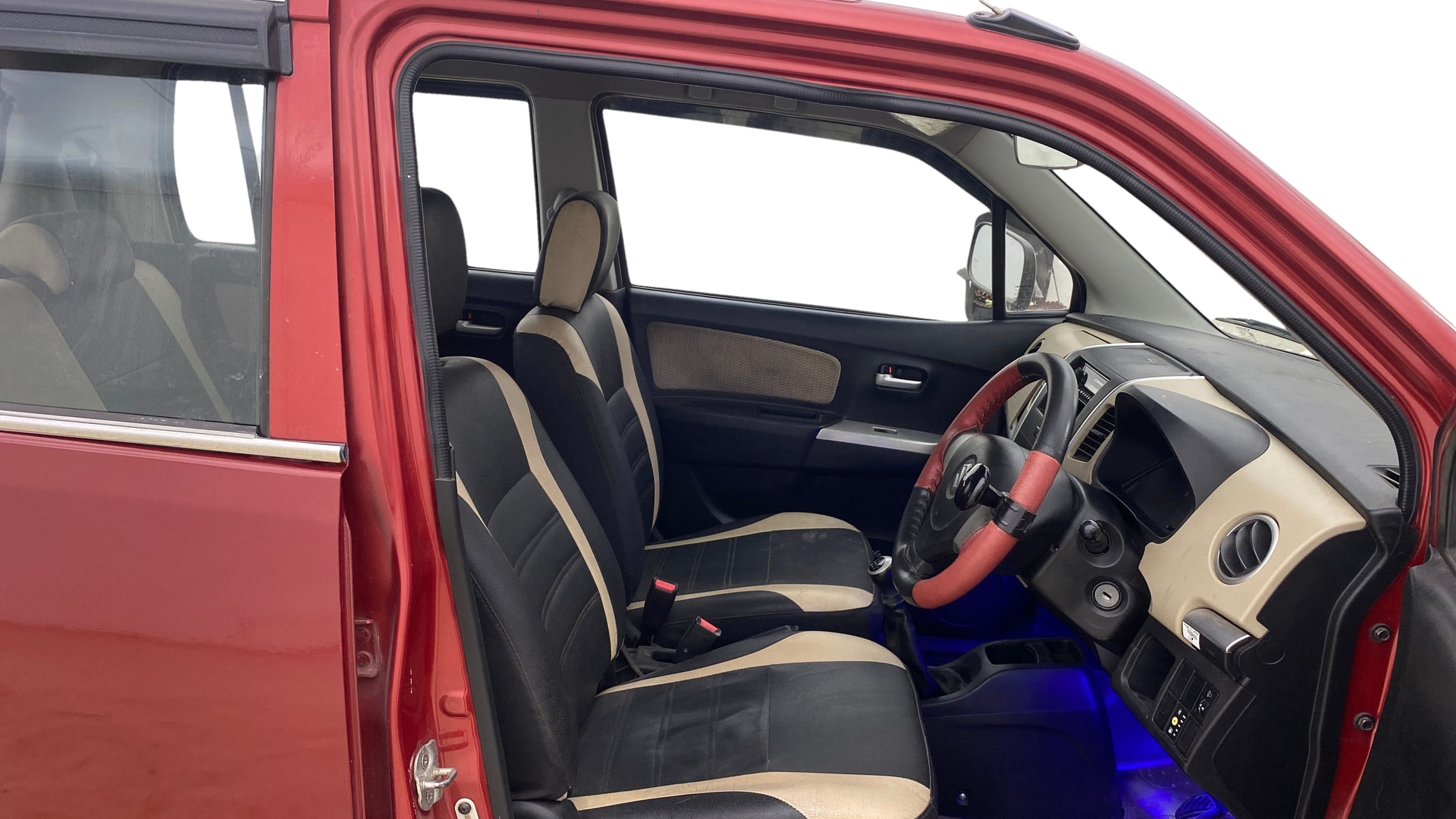 View 2018 Maruti Suzuki 1000 Base Variant Image 25 Used 2018 Maruti Suzuki 1000 Base Variant Image 25