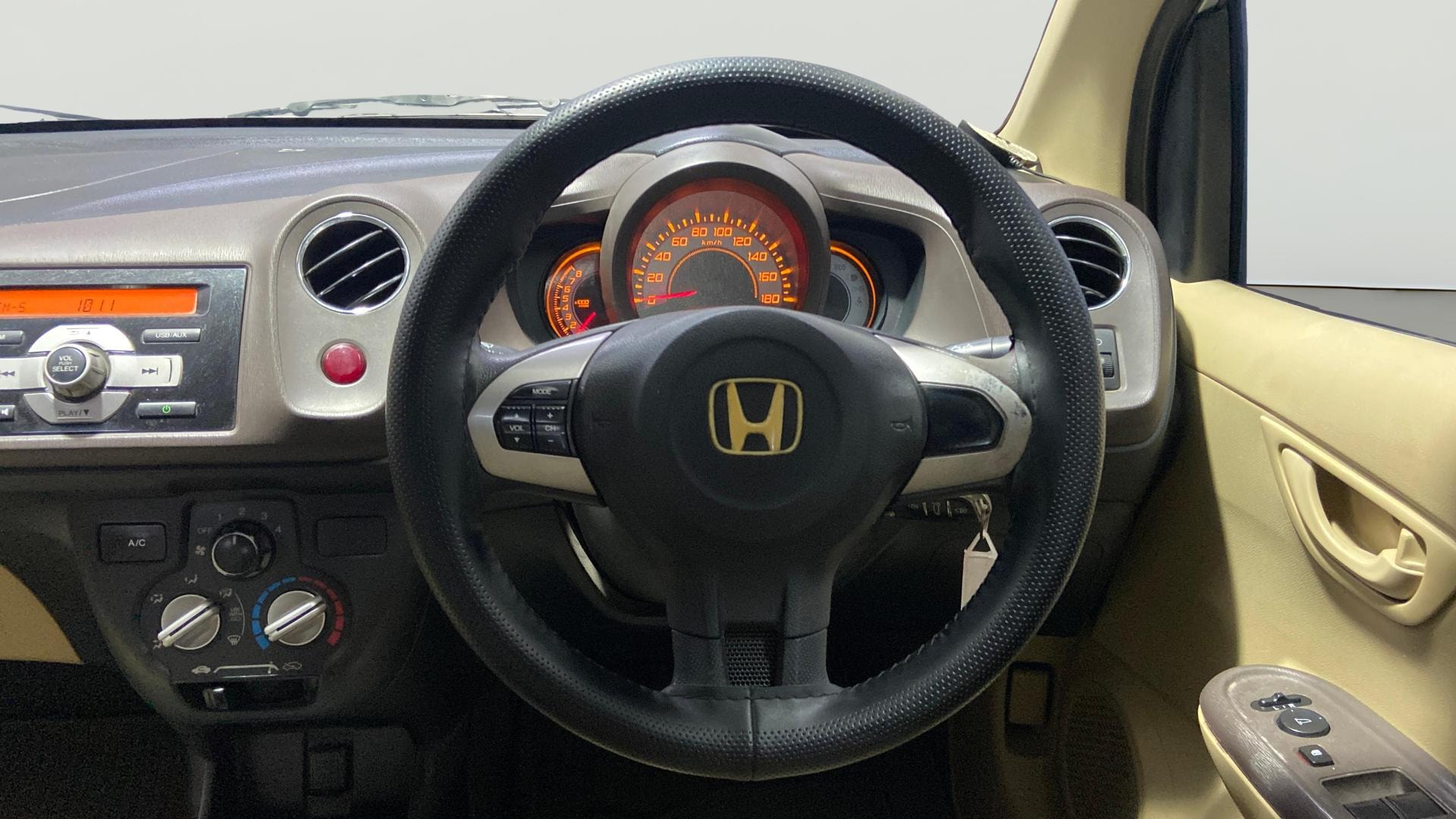 View 2013 Honda Brio S MT Petrol Image 20 Used 2013 Honda Brio S MT Petrol Image 20