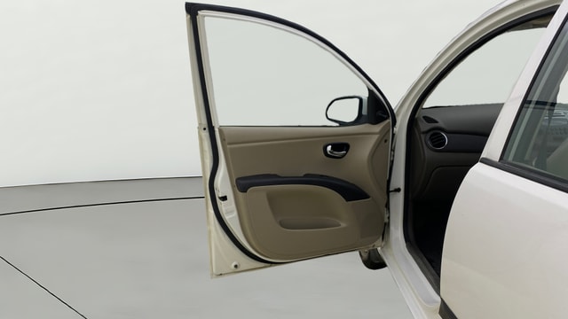 View Hyundai i10 Image 35 Used Hyundai i10 Image 35