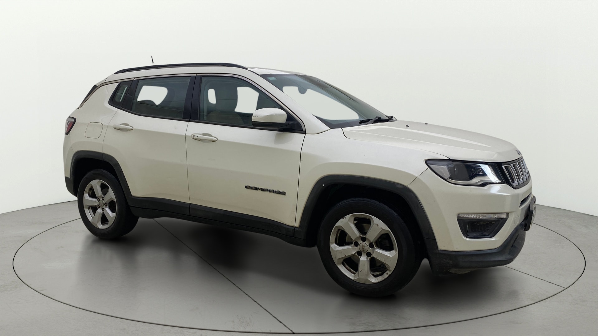 View 2017 Jeep Compass Longitude (O) 2.0 Diesel MT Image 21 Used 2017 Jeep Compass Longitude (O) 2.0 Diesel MT Image 21