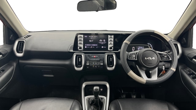 View Kia Sonet Image 15 Used Kia Sonet Image 15