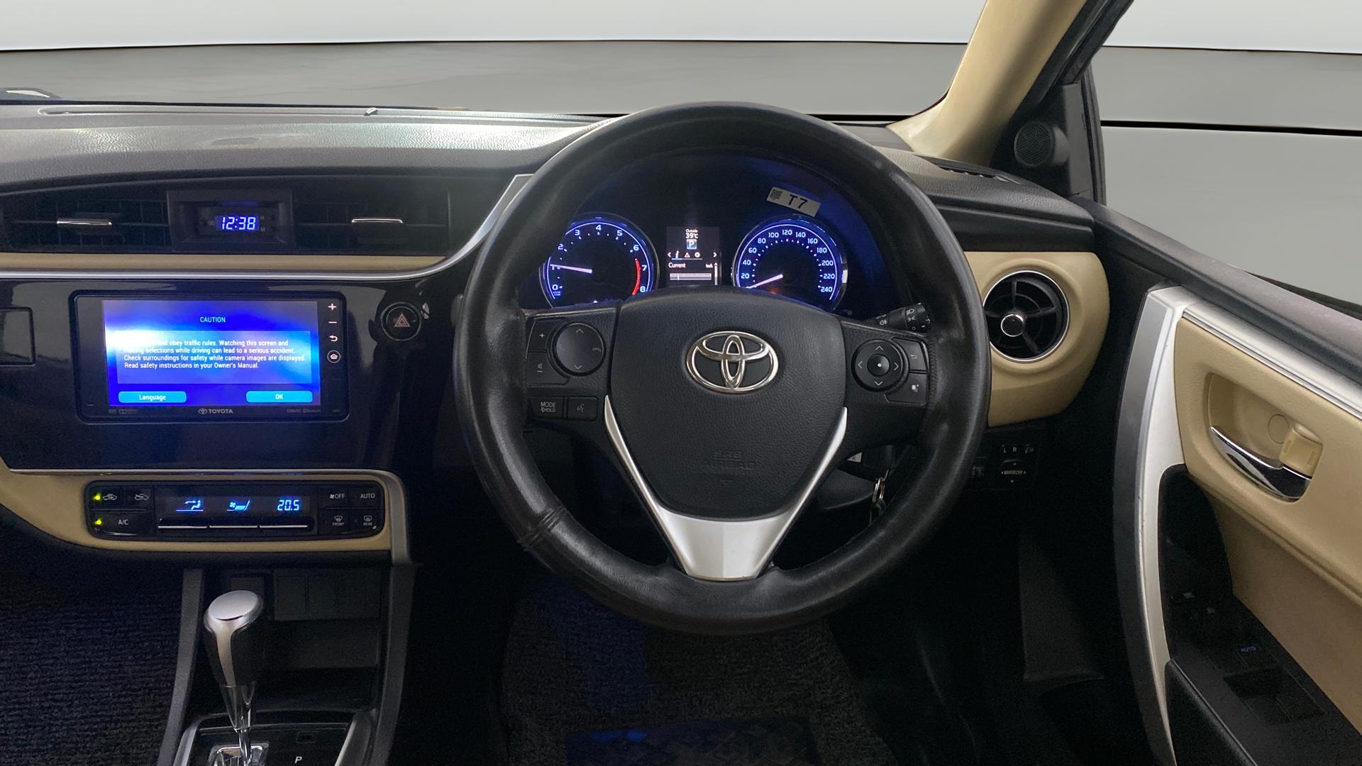 View 2018 Toyota Corolla Altis 1.8 G CVT Image 20 Used 2018 Toyota Corolla Altis 1.8 G CVT Image 20