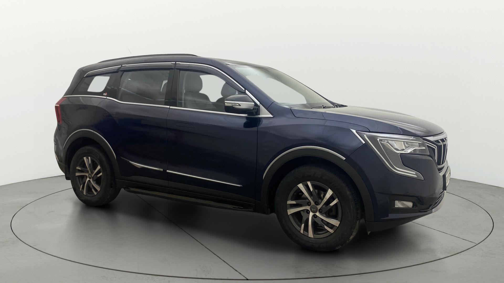 Used 2022 Mahindra XUV700 Used 2022 Mahindra XUV700