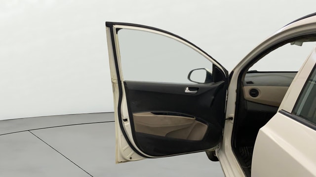 View Hyundai Grand i10 Image 31 Used Hyundai Grand i10 Image 31