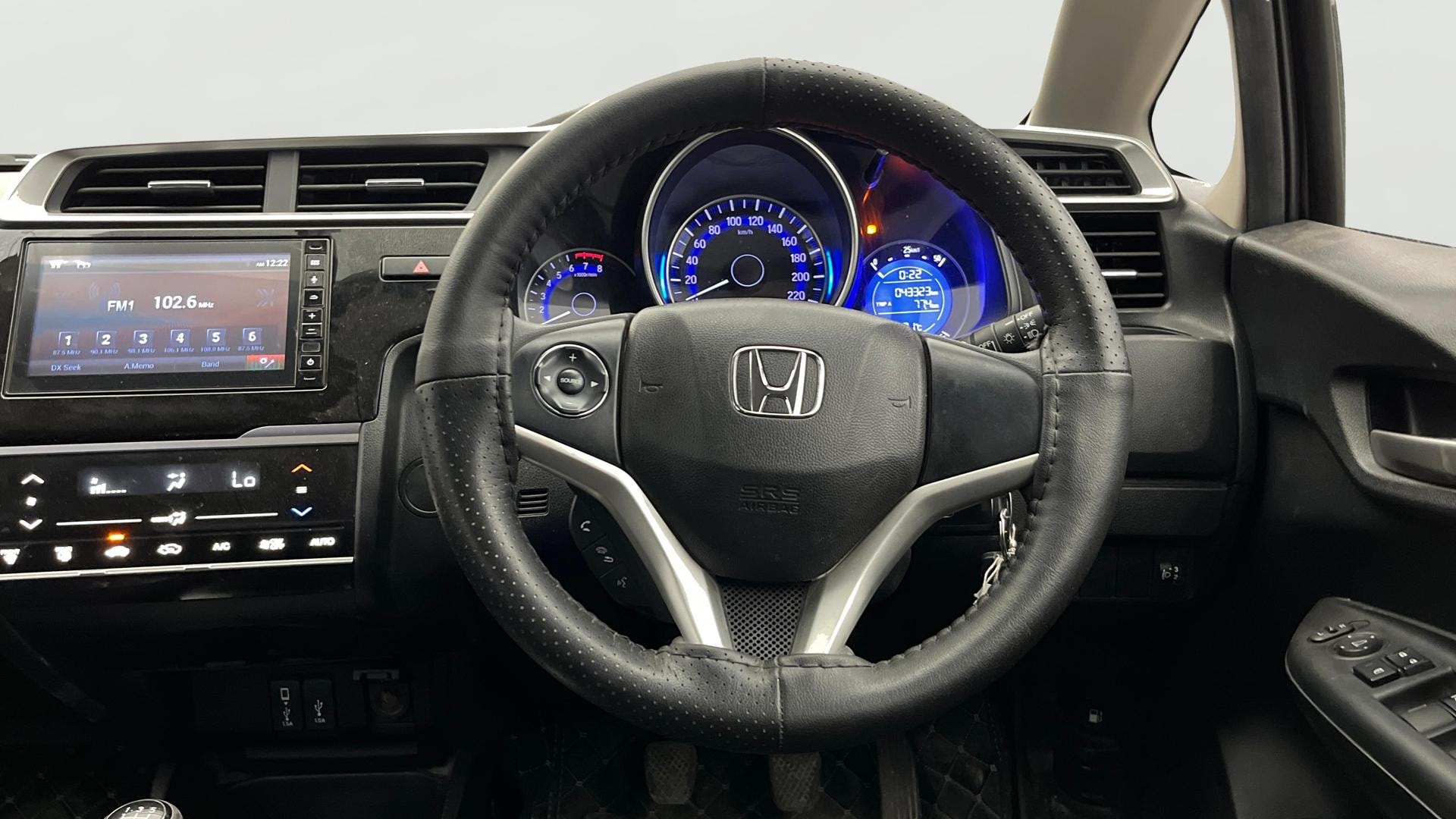 View 2021 Honda WR-V S MT Diesel Edge Edition Image 20 Used 2021 Honda WR-V S MT Diesel Edge Edition Image 20