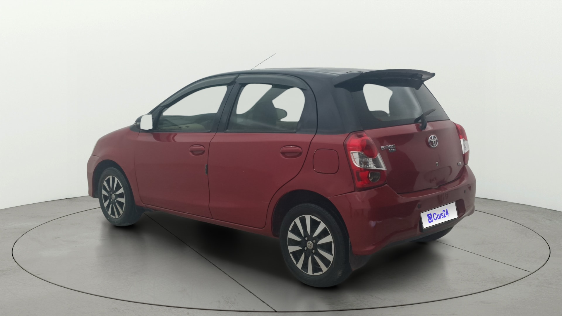 View 2017 Toyota Etios Liva VX Image 2 Used 2017 Toyota Etios Liva VX Image 2