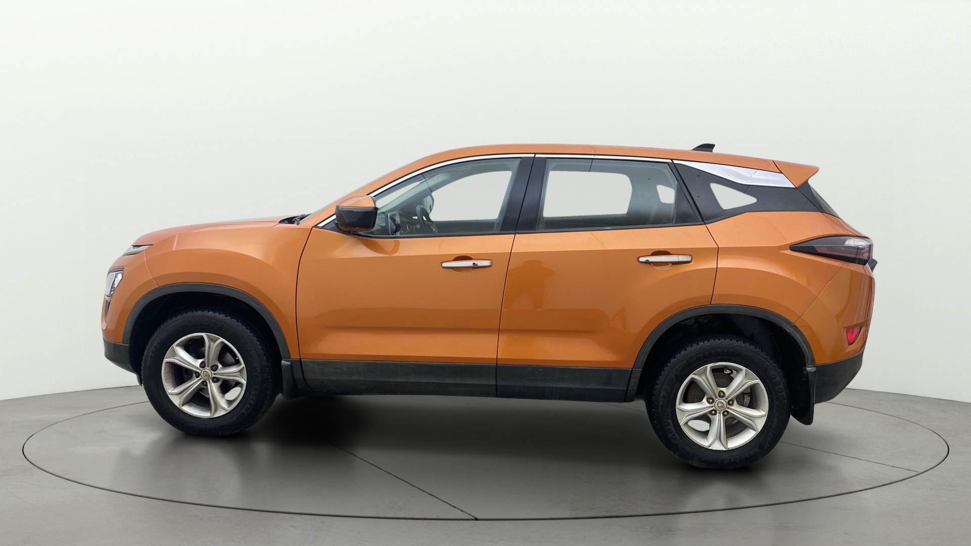 View 2019 Tata Harrier XE Image 6 Used 2019 Tata Harrier XE Image 6