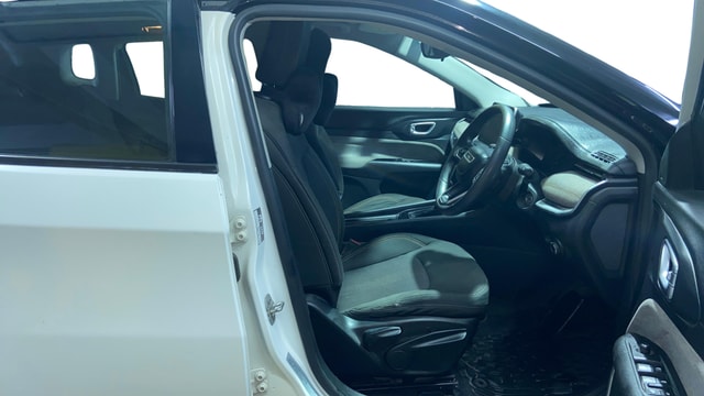 View Jeep Compass Image 18 Used Jeep Compass Image 18