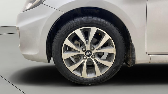 View Hyundai Fluidic Verna Image 28 Used Hyundai Fluidic Verna Image 28
