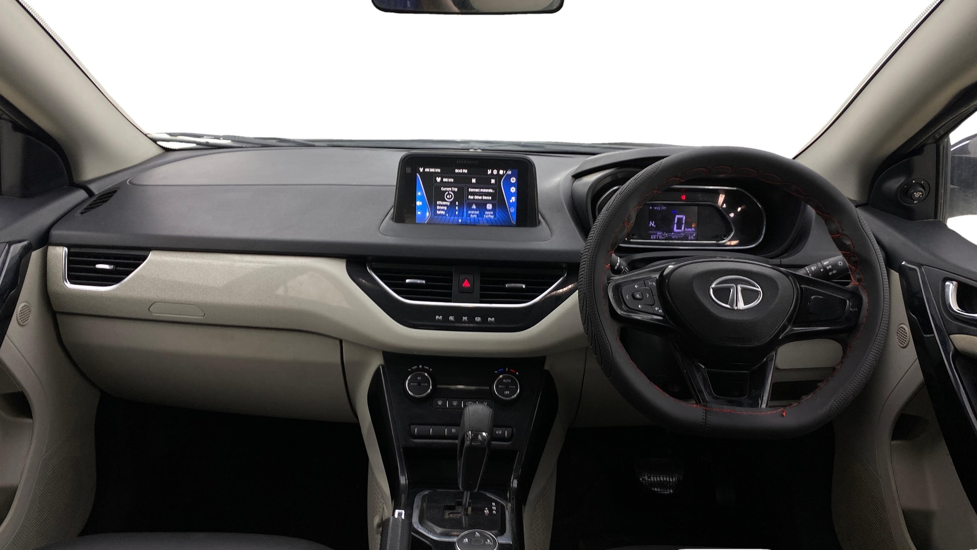 View 2023 Tata Nexon XZA Plus Diesel Image 15 Used 2023 Tata Nexon XZA Plus Diesel Image 15