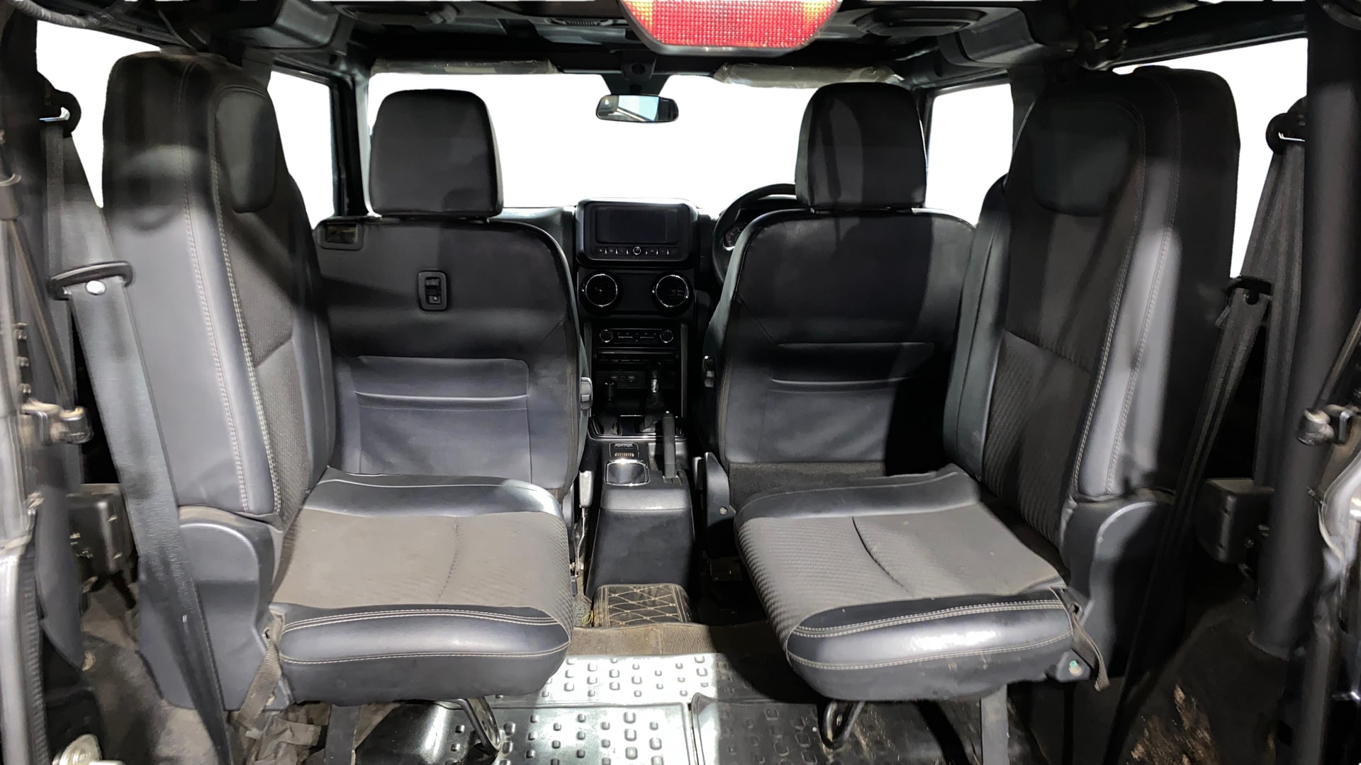 View 2022 Mahindra Thar AX Standard Manual Soft Top 6 Seater Image 26 Used 2022 Mahindra Thar AX Standard Manual Soft Top 6 Seater Image 26