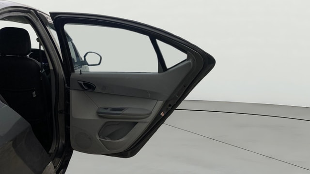 View Tata Tigor Image 7 Used Tata Tigor Image 7