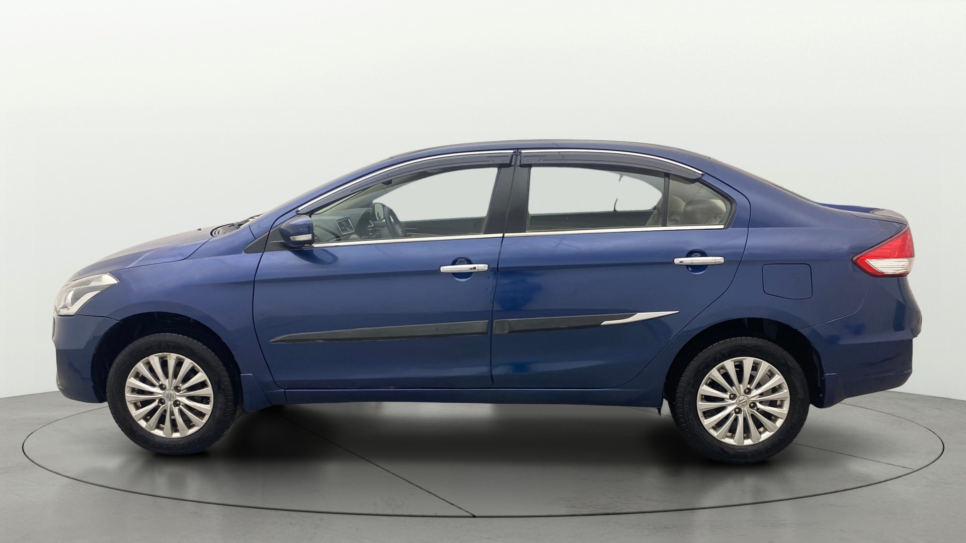 View 2018 Maruti Suzuki 1000 Base Variant Image 6 Used 2018 Maruti Suzuki 1000 Base Variant Image 6
