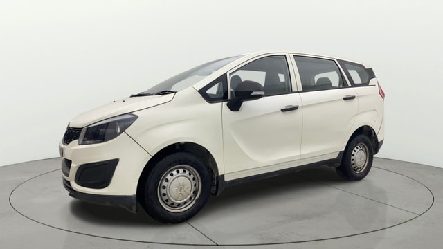 View Mahindra Marazzo Image 35 Used Mahindra Marazzo Image 35
