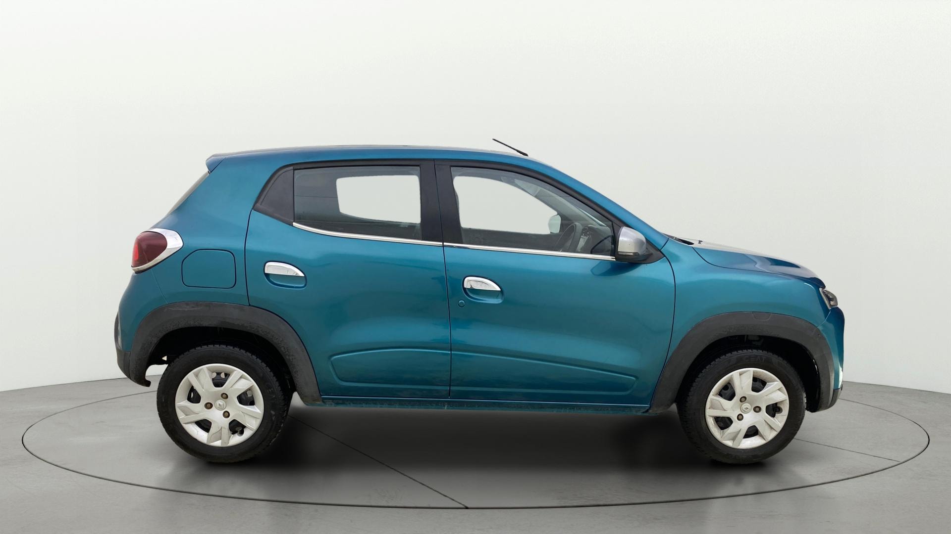 View 2023 Renault Kwid RXT 1.0 Image 8 Used 2023 Renault Kwid RXT 1.0 Image 8