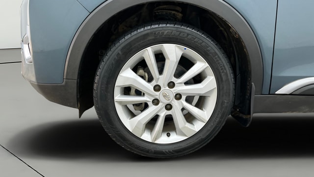 View Mahindra XUV300 Image 29 Used Mahindra XUV300 Image 29