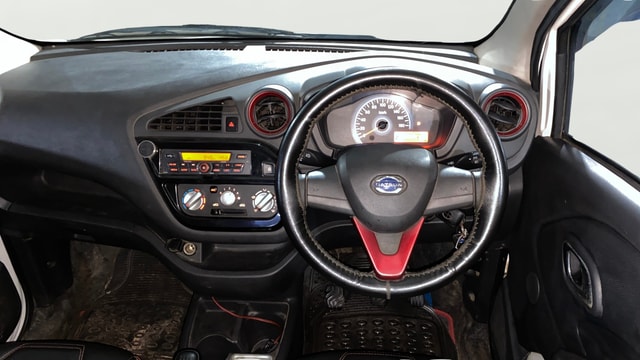 View Datsun Redi GO Image 20 Used Datsun Redi GO Image 20