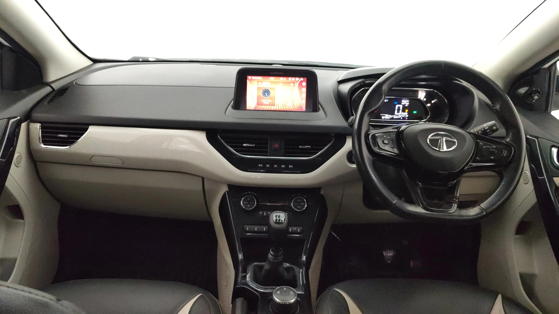 View 2022 Tata Nexon Revotron XE Image 16 Used 2022 Tata Nexon Revotron XE Image 16