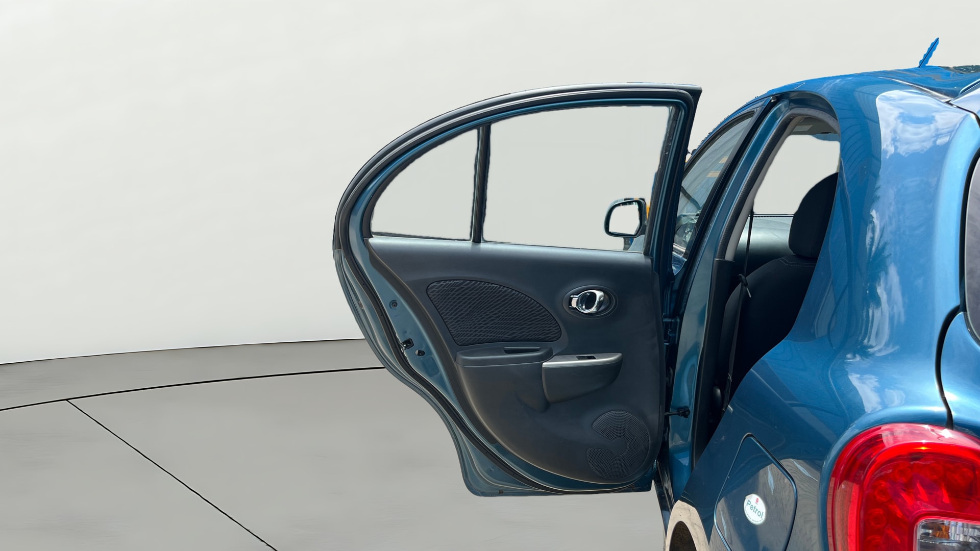 View 2018 Nissan Micra XV (CVT) Image 22 Used 2018 Nissan Micra XV (CVT) Image 22