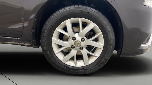 View Nissan Sunny Image 40 Used Nissan Sunny Image 40