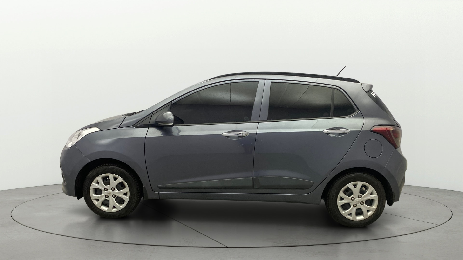 View 2014 Hyundai Grand i10 Sportz 1.2 Kappa Image 5 Used 2014 Hyundai Grand i10 Sportz 1.2 Kappa Image 5