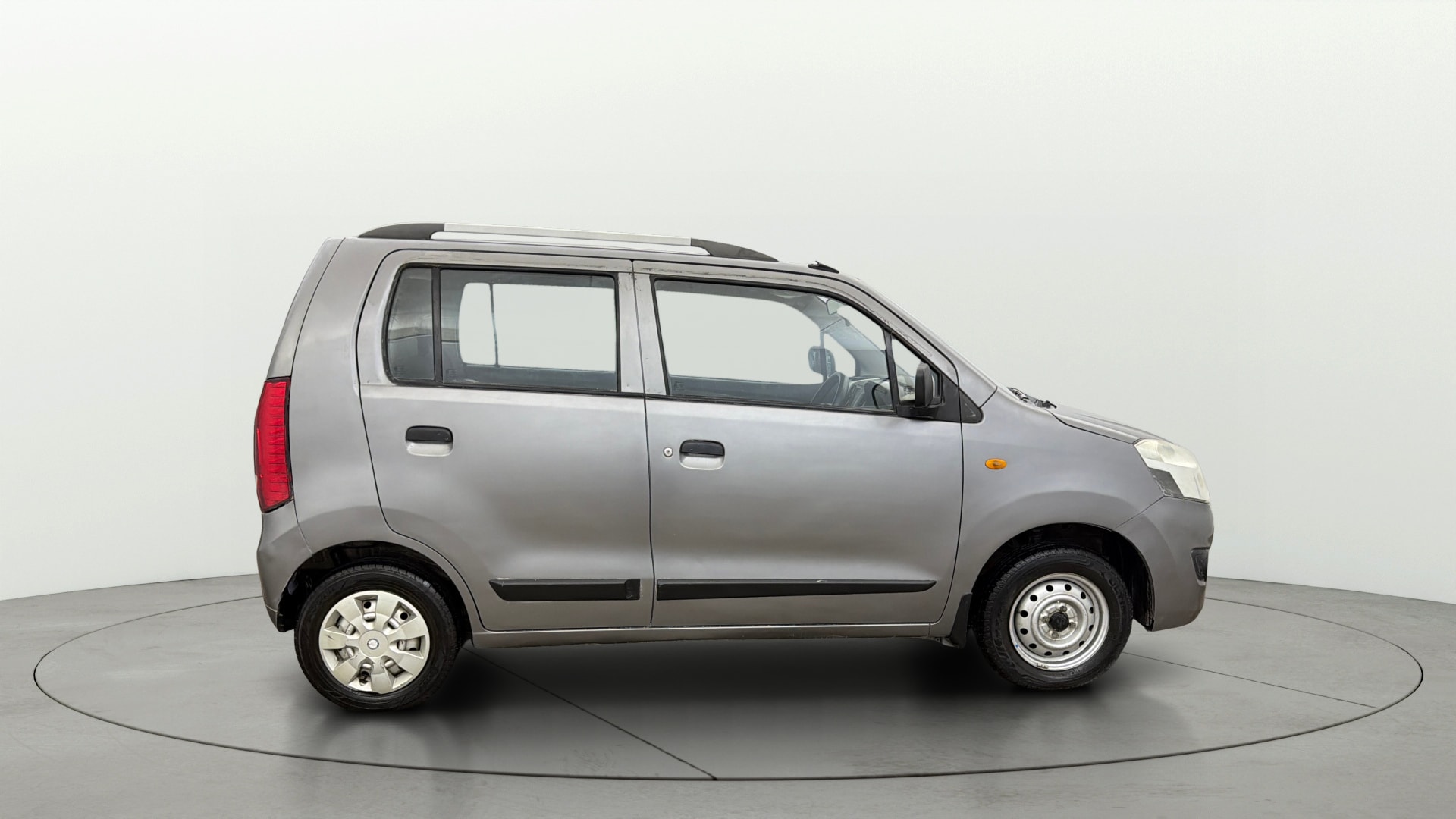 View 2015 Maruti Suzuki 1000 Base Variant Image 8 Used 2015 Maruti Suzuki 1000 Base Variant Image 8