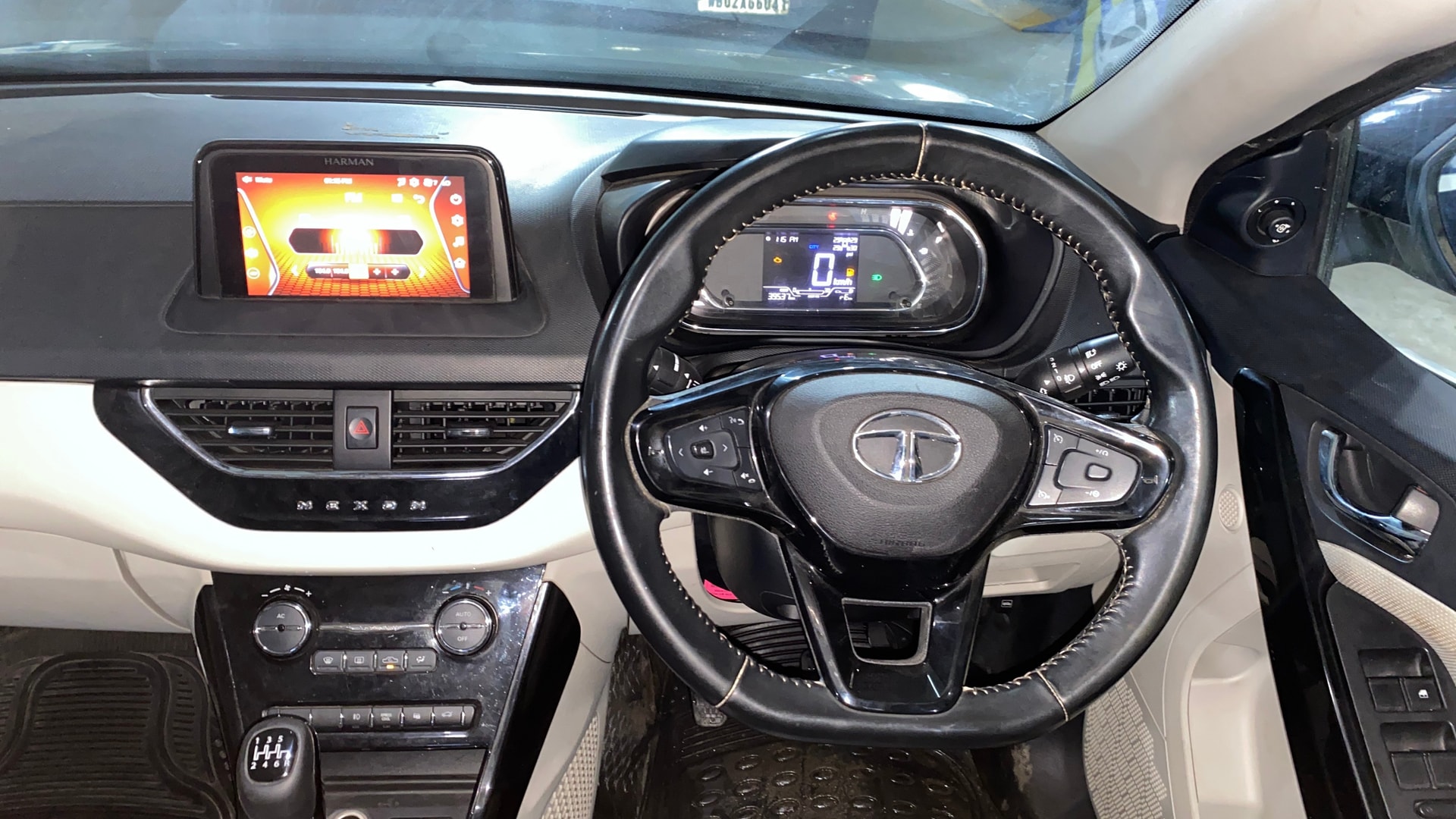 View 2021 Tata Nexon Revotron XE Image 21 Used 2021 Tata Nexon Revotron XE Image 21